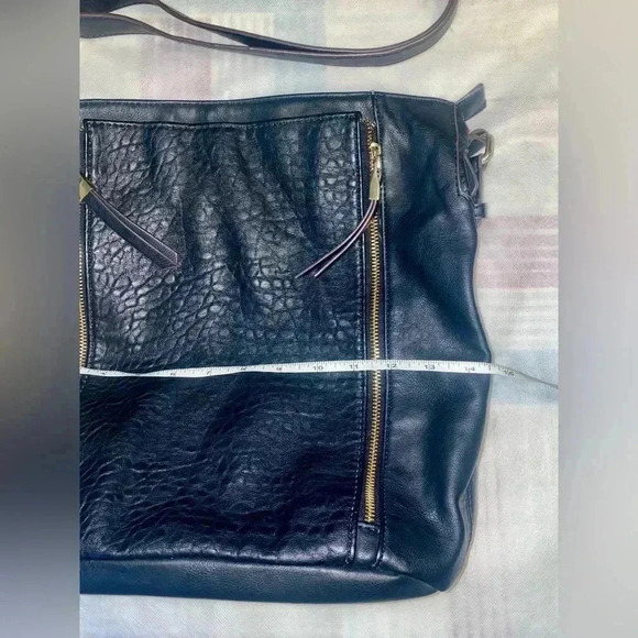 KGB Studio bag.  Simple and useful for everyday - Picture 3 of 8